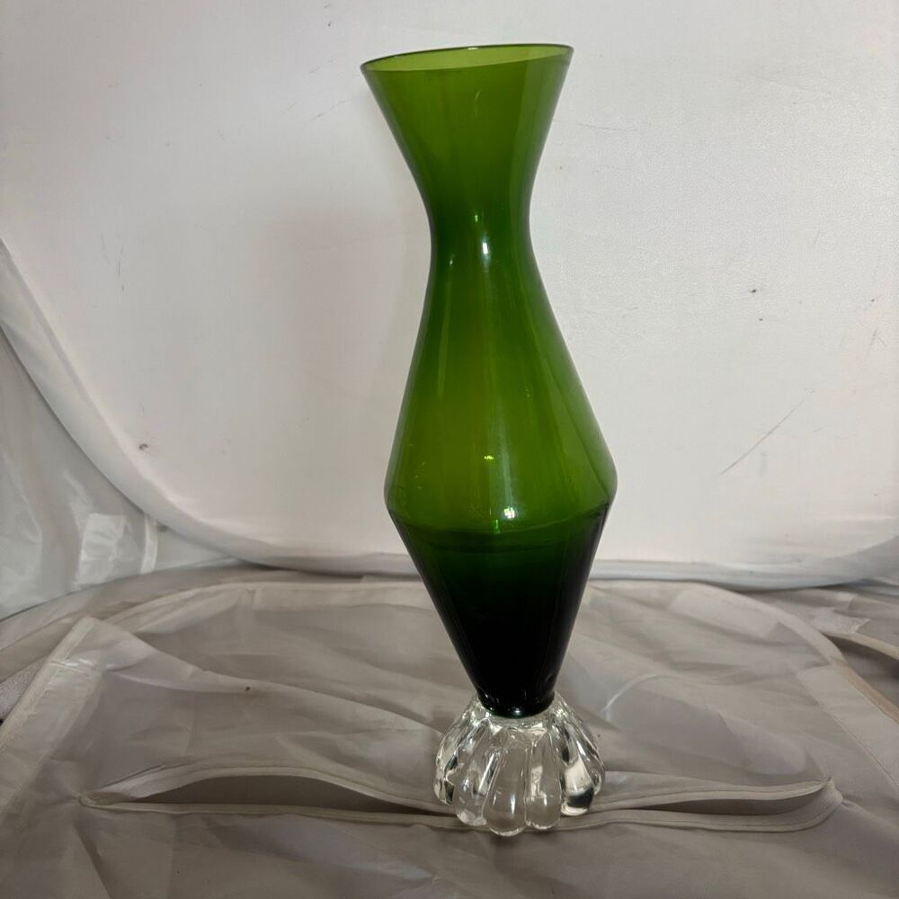 Vintage MSM Green Bud Base With Clear Base